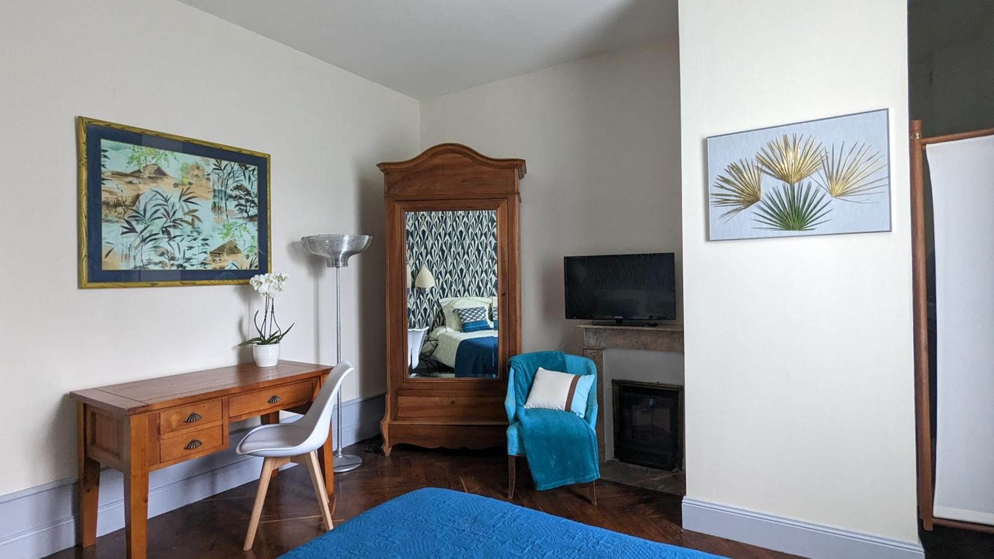 Le Jardin Des Lys - Chambre D'Hote Ou Appartement La Roche-Posay Szoba fotó
